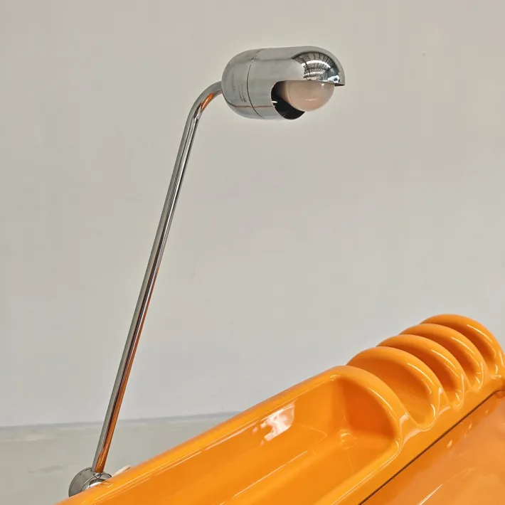 Pamono Space Age Orix Desk by V. Parigi and N. Prina for Molteni, 1971 Discount