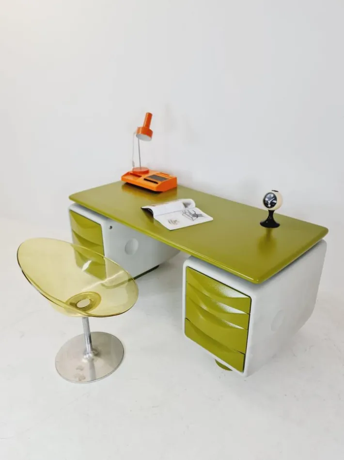 Pamono Space Age Writing Desk in Fiberglass by Ernest Igl for Wilhelm Werndl, 1970s