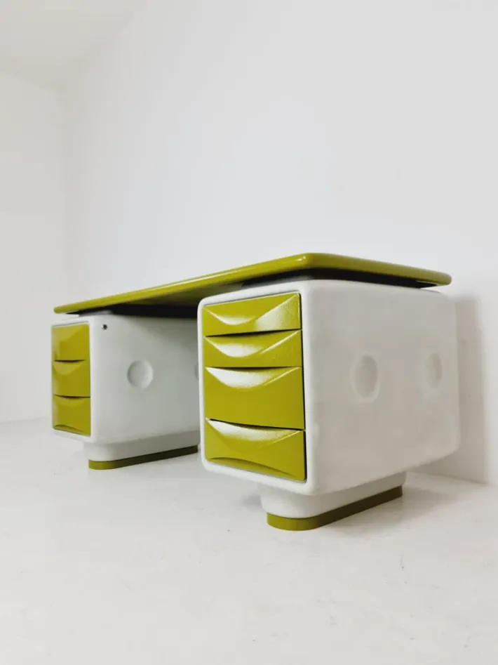 Pamono Space Age Writing Desk in Fiberglass by Ernest Igl for Wilhelm Werndl, 1970s