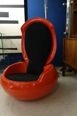 Pamono Spage Age Red Garden Egg Chair by Peter Ghychy, 1960s New