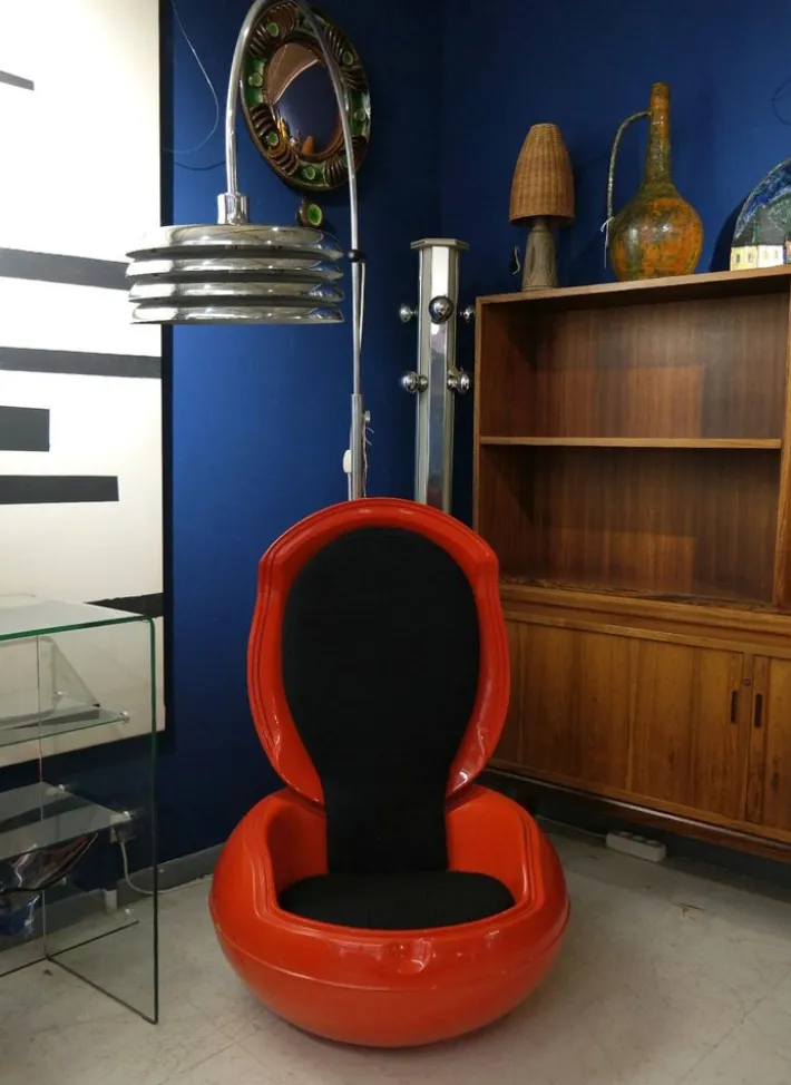Pamono Spage Age Red Garden Egg Chair by Peter Ghychy, 1960s New