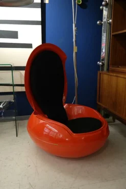 Pamono Spage Age Red Garden Egg Chair by Peter Ghychy, 1960s New