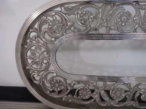 Pamono Spanish Art Deco Nickel Double Bed with Decorative Floral Elements, 1930, Set of 2 Hot