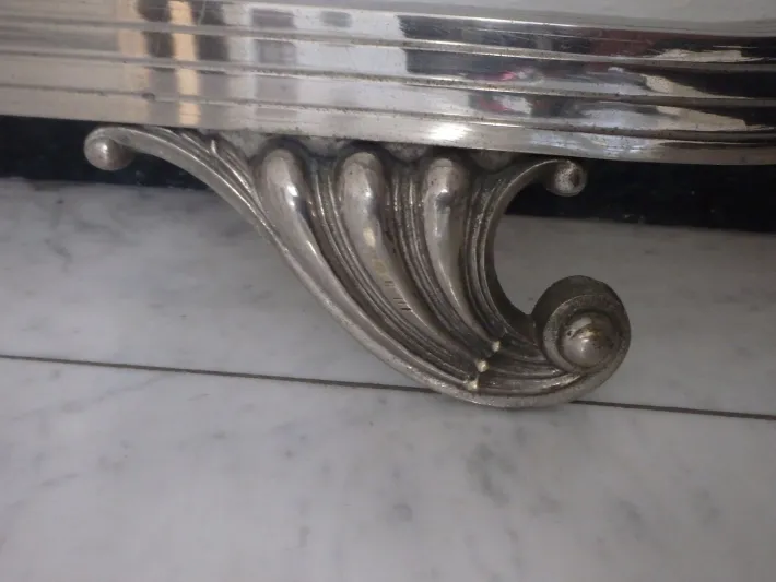 Pamono Spanish Art Deco Nickel Double Bed with Decorative Floral Elements, 1930, Set of 2 Hot