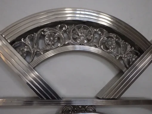 Pamono Spanish Art Deco Nickel Double Bed with Decorative Floral Elements, 1930, Set of 2 Hot