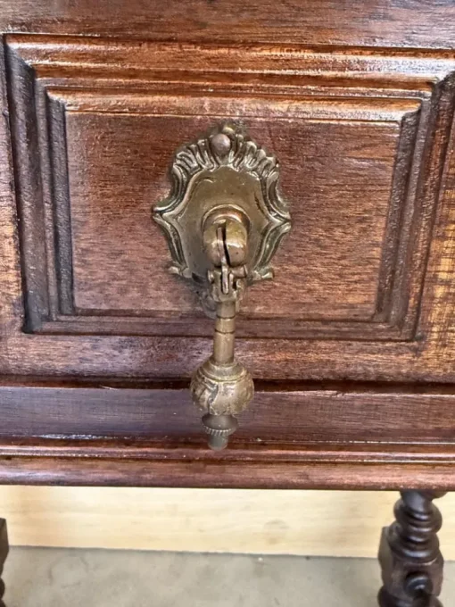 Pamono Spanish Carved Nightstands with Low Shelves, 1890s, Set of 2 Outlet