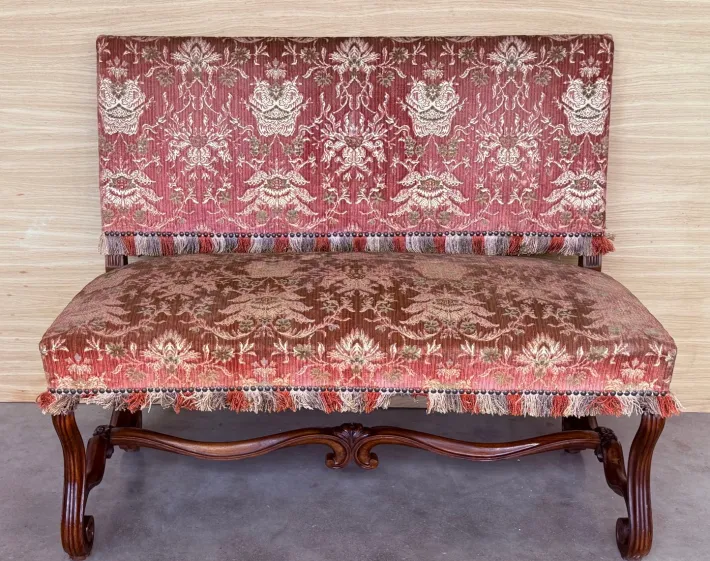 Pamono Spanish Damask Velvet Bench with Carved Walnut Legs, 1900s New