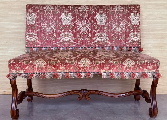 Pamono Spanish Damask Velvet Bench with Carved Walnut Legs, 1900s New
