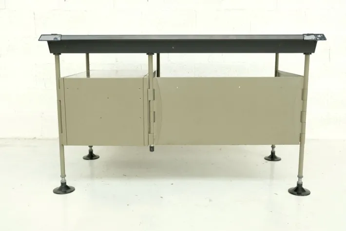 Pamono Spazio Desk by BBPR for Olivetti Synthesis, 1970s Online