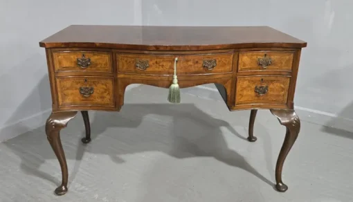Pamono Super Serpentine Burr Walnut Dressing Table, 1920 Best