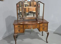 Pamono Super Serpentine Burr Walnut Dressing Table, 1920 Best