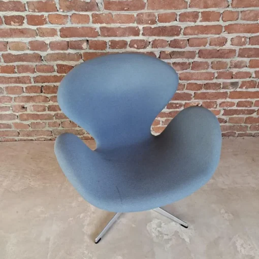 Pamono Swan Chair No. 3320 by Arne Jacobsen for Fritz Hansen, 1960s Online