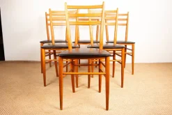 Pamono Swedish Chairs in Curved Elm and Black Skai by Yngve Ekstrom for Gemla, 1960s, Set of 6 Online