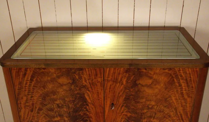 Pamono Swedish Pyramid Mahogany Bar Cabinet by Förenade Möbler Linköping, 1940s Hot