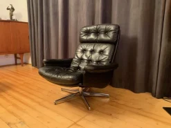 Pamono Swivel Armchair, Denmark, 1960s Outlet