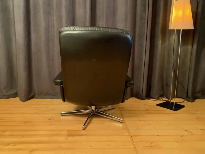 Pamono Swivel Armchair, Denmark, 1960s Outlet