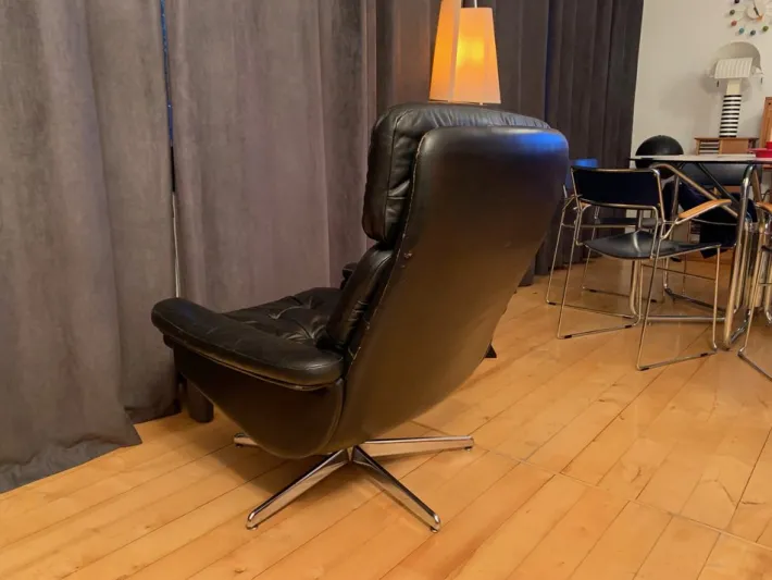 Pamono Swivel Armchair, Denmark, 1960s Outlet