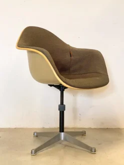Pamono Swivel Chair attributed to Charles & Ray Eames for Herman Miller, 1970s Online