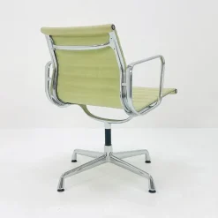 Pamono Swivel Office Armchair by Charles & Ray Eames for Herman Miller, 1970s Clearance
