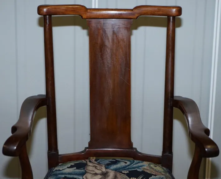Pamono Tabard Bench & Armchairs in William Morris Upholstery by Richard Norman Shaw, Set of 3 Online
