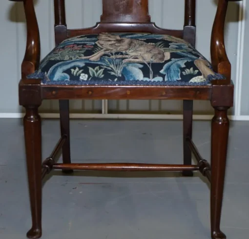 Pamono Tabard Bench & Armchairs in William Morris Upholstery by Richard Norman Shaw, Set of 3 Online