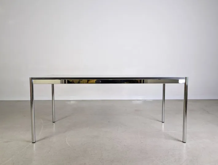 Pamono Table in Resin White from USM Haller