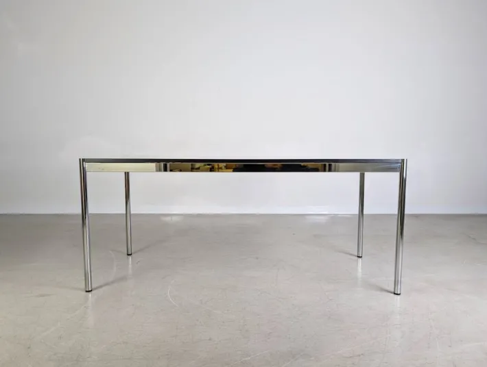Pamono Table in Resin White from USM Haller