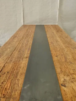 Pamono Table on Necchi Sewing Machine Base, 1920s Outlet