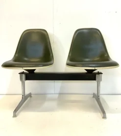 Pamono Tandem Bench in Fiberglas and Leather Seat by Charles & Ray Eames for Herman Miller, 1960s Discount
