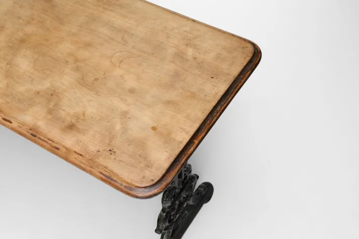 Pamono Tavern Table, United Kingdom, 1870s Hot