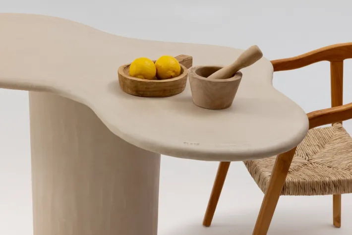 Pamono Teā Mortex Table from PLATŌ Outlet