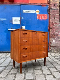 Pamono Teak Chest of Drawers with Lock, Denmark Best