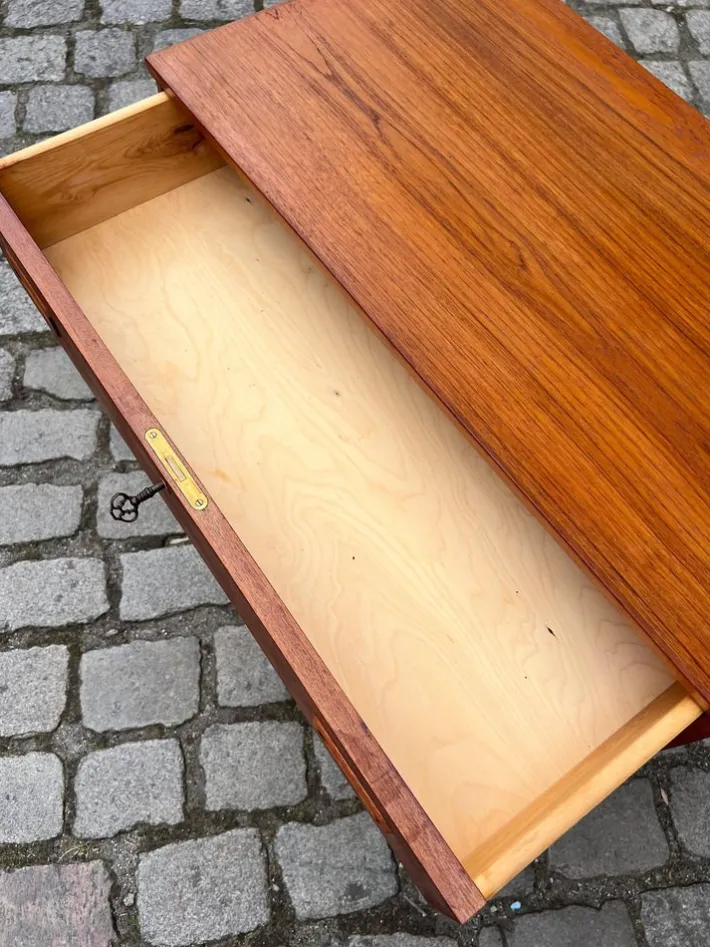 Pamono Teak Chest of Drawers with Lock, Denmark Best