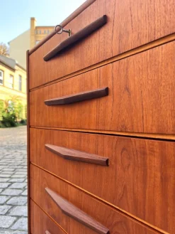 Pamono Teak Chest of Drawers with Lock, Denmark Hot