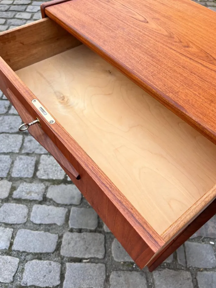 Pamono Teak Chest of Drawers with Lock, Denmark Hot