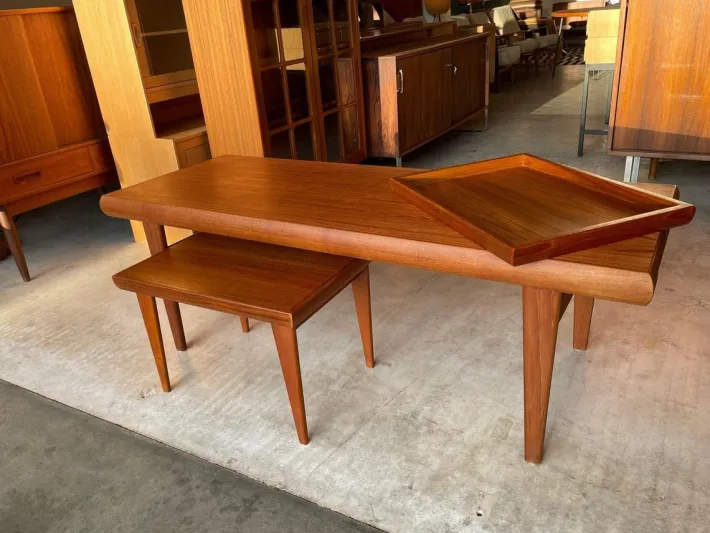 Pamono Teak Coffee Table by Johannes Andersen for Trioh, 1960s Hot