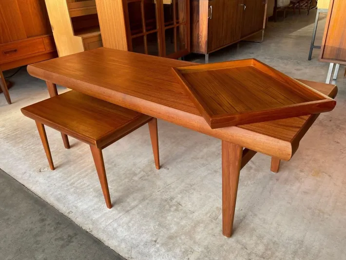 Pamono Teak Coffee Table by Johannes Andersen for Trioh, 1960s Hot