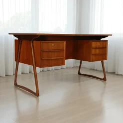 Pamono Teak Desk from Sibast Møbler, 1960s Discount