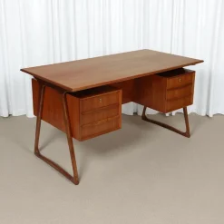 Pamono Teak Desk from Sibast Møbler, 1960s Discount