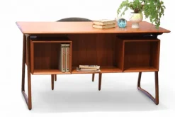 Pamono Teak Desk from Sibast Møbler, 1960s Discount