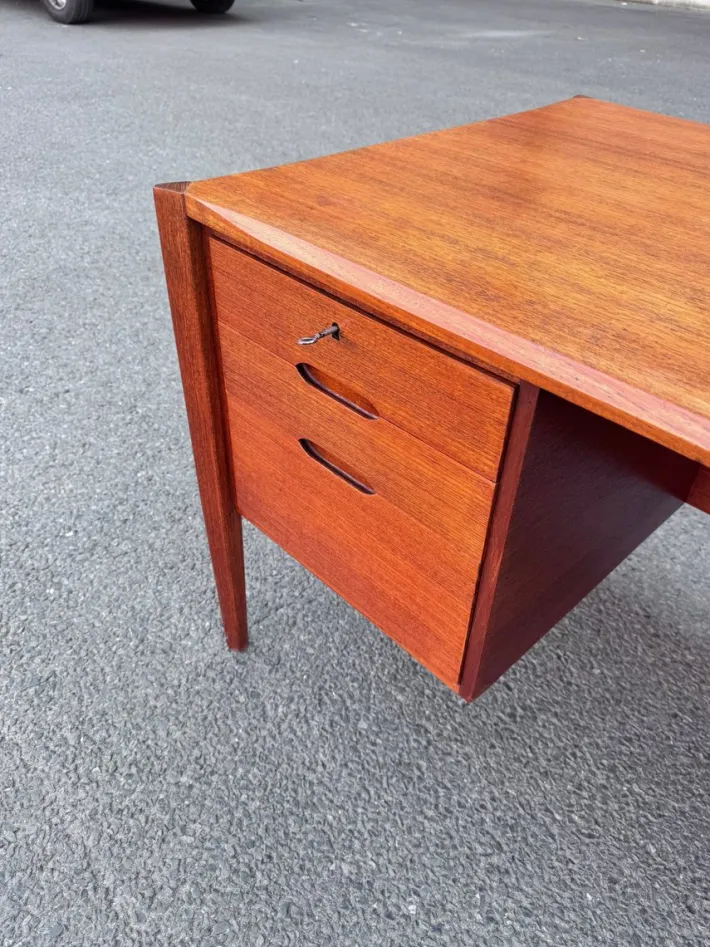 Pamono Teak Desk from Wilhelm Renz, 1960s Best