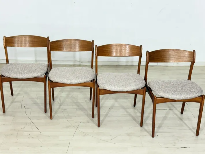 Pamono Teak Dining Chairs, Set of 4 New