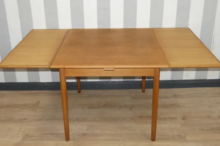 Pamono Teak Dining Table from AM Ansager Møbler, Denmark, 1960s