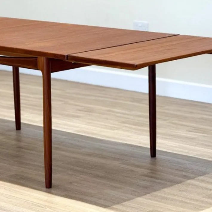 Pamono Teak Extending Dining Table by Kofod Larsen for G-Plan, 1960s New