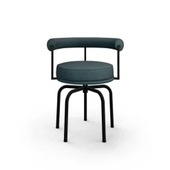 Pamono Textured Black Lc7 Outdoor Chair by Charlotte Perriand for Cassina Discount