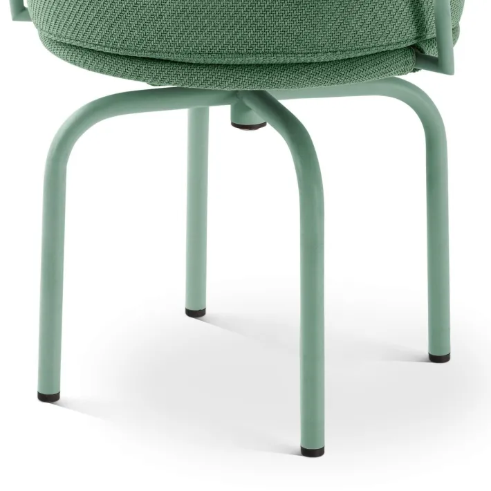 Pamono Textured Black Lc7 Outdoor Chair by Charlotte Perriand for Cassina Discount