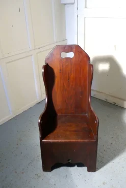 Pamono 19th Century American Pine Childs Country Chair, 1880s Clearance
