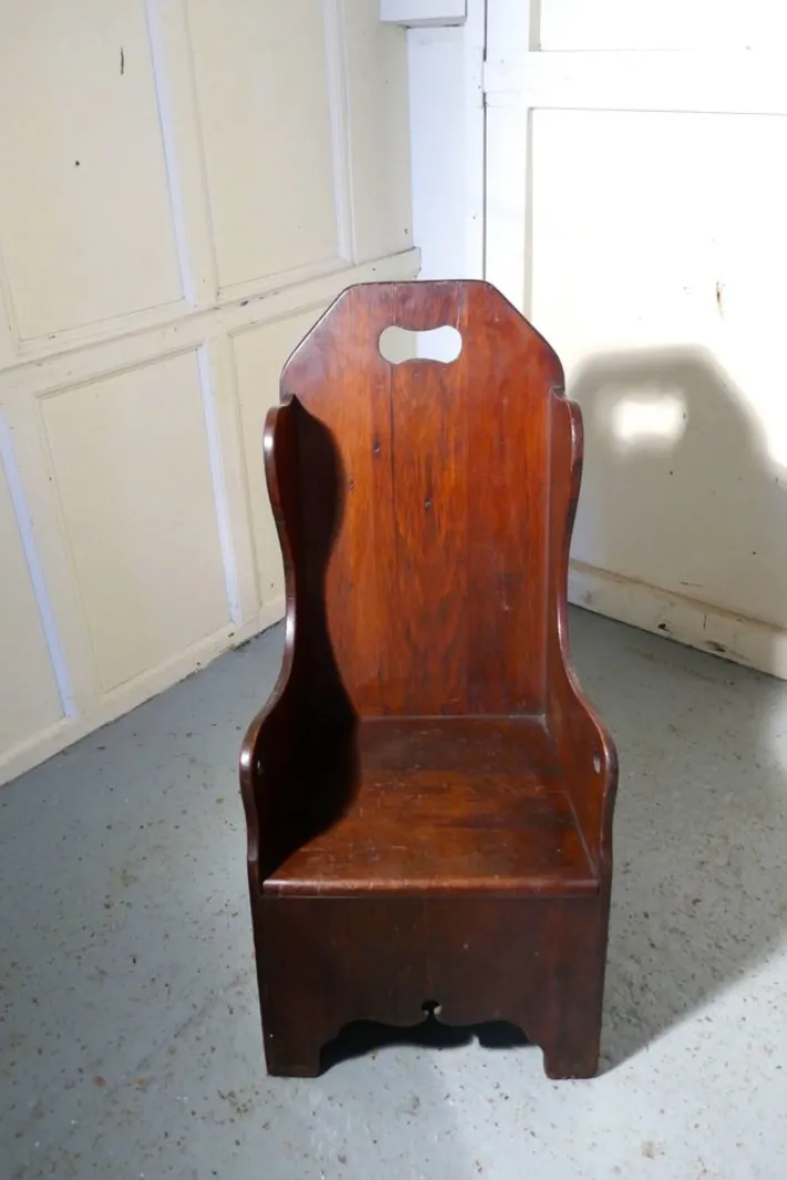 Pamono 19th Century American Pine Childs Country Chair, 1880s Clearance