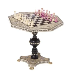 Pamono 19th Century Anglo-Indian Miniature Game Table with Chess Pieces, Set of 33 New