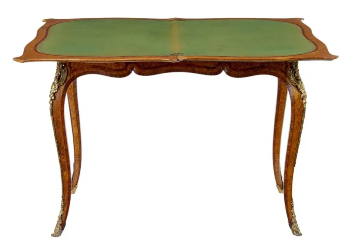 Pamono 19th Century Birds Eye Maple Card Table from Edwards and Roberts, 1890s Discount